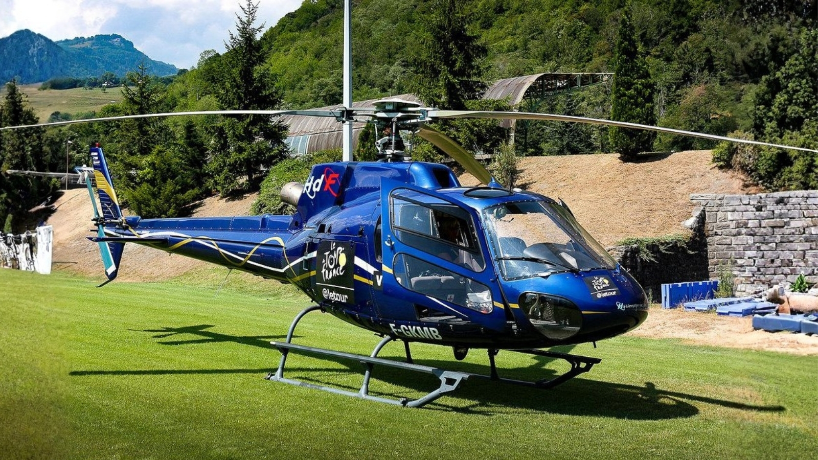 Bell 407